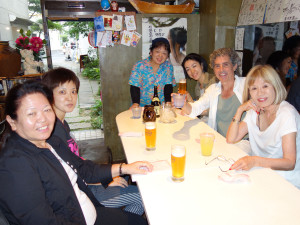 046 Aoyama... Shima Uta... Yumei na Ishigaki no Restaurant...DSC02298